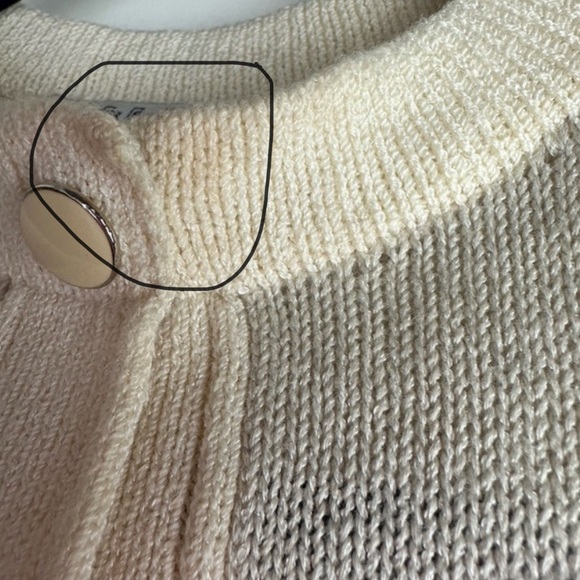 St.John For Saks Fifth Avenue Gray Cream Vintage70’s Quarter Button KnitDress 10 - Picture 15 of 15